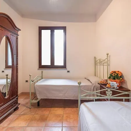 Apartment Charming Near La Caletta Beaches *